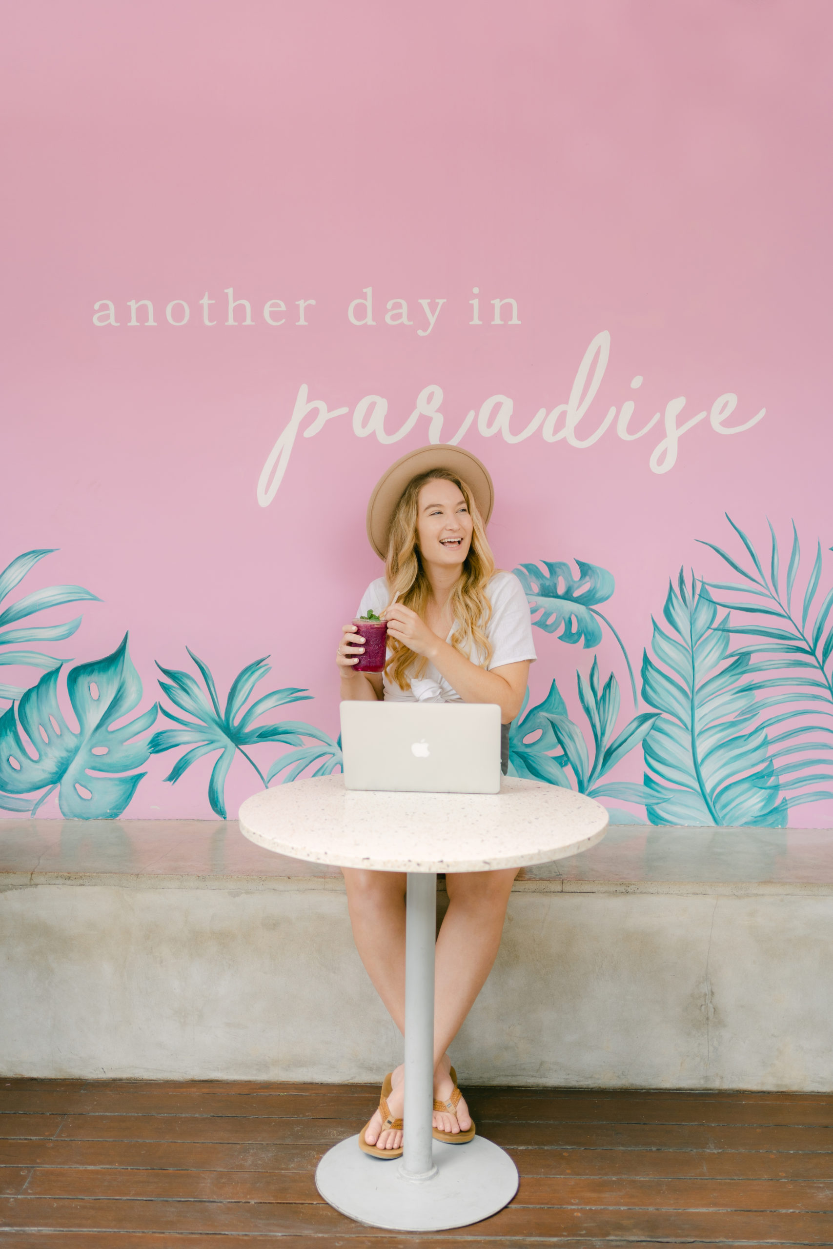 stand out as social media manager